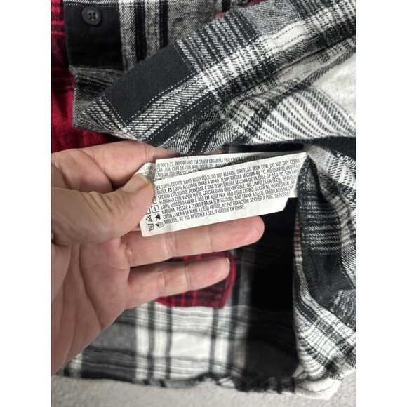 Forever 21 Space Jam Flannel Shirt Men’s M Plaid Colorblock‎ Graphic Print Retro - Picture 11 of 15